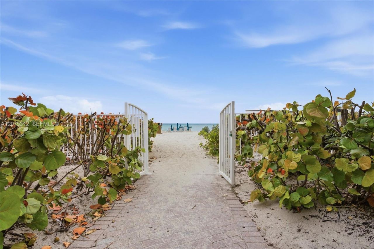 16500 Collins Ave , Unit 1856, Sunny Isles Beach, FL 33160 Photo