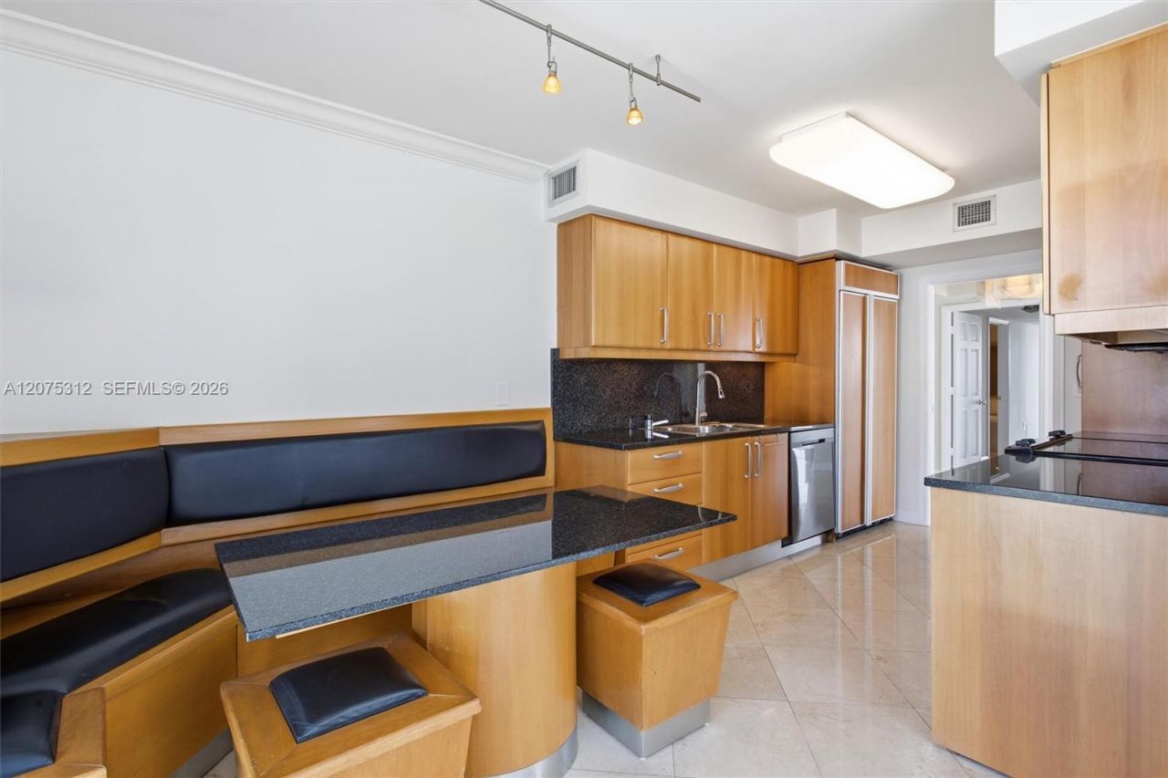 16500 Collins Ave , Unit 1856, Sunny Isles Beach, FL 33160 Photo