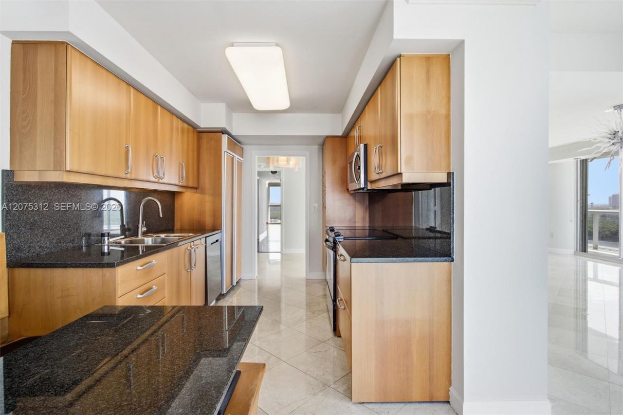 16500 Collins Ave , Unit 1856, Sunny Isles Beach, FL 33160 Photo