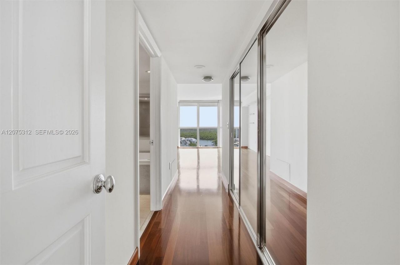 16500 Collins Ave , Unit 1856, Sunny Isles Beach, FL 33160 Photo