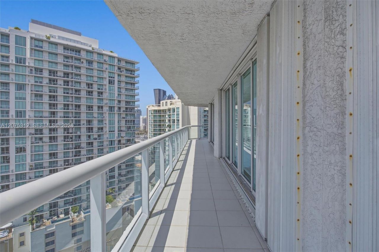 16500 Collins Ave , Unit 1856, Sunny Isles Beach, FL 33160 Photo