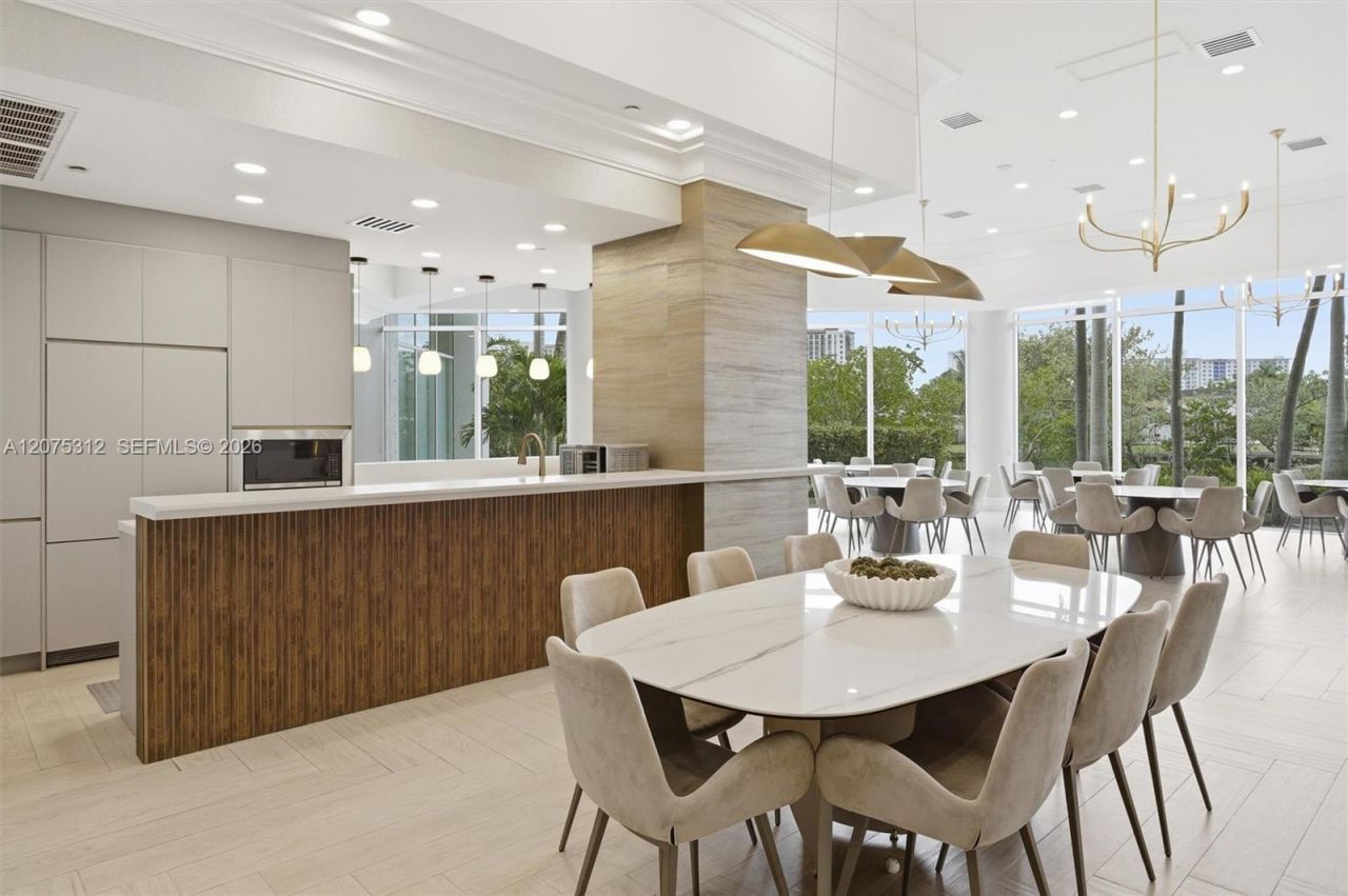 16500 Collins Ave , Unit 1856, Sunny Isles Beach, FL 33160 Photo