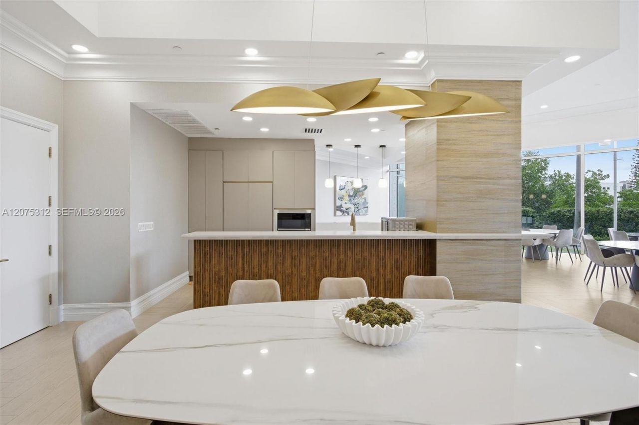 16500 Collins Ave , Unit 1856, Sunny Isles Beach, FL 33160 Photo