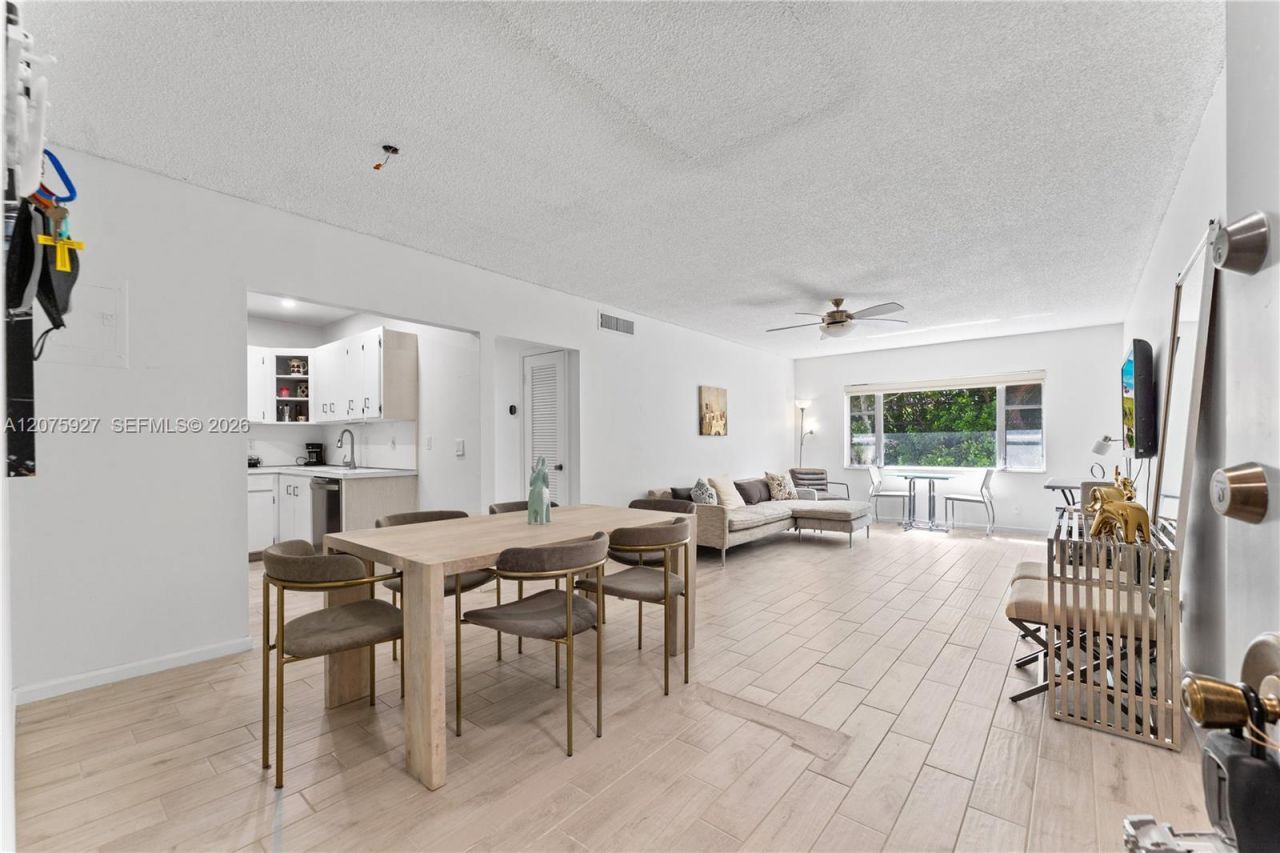 5840 NE 22nd Way , Unit 728, Fort Lauderdale, FL 33308 Photo
