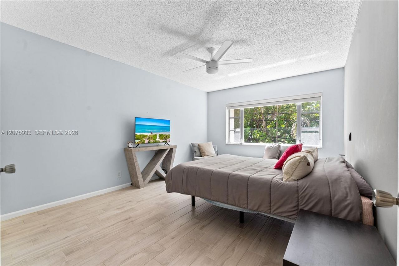 5840 NE 22nd Way , Unit 728, Fort Lauderdale, FL 33308 Photo