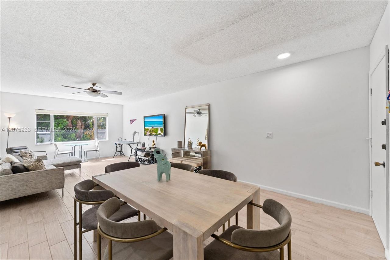 5840 NE 22nd Way , Unit 728, Fort Lauderdale, FL 33308 Photo