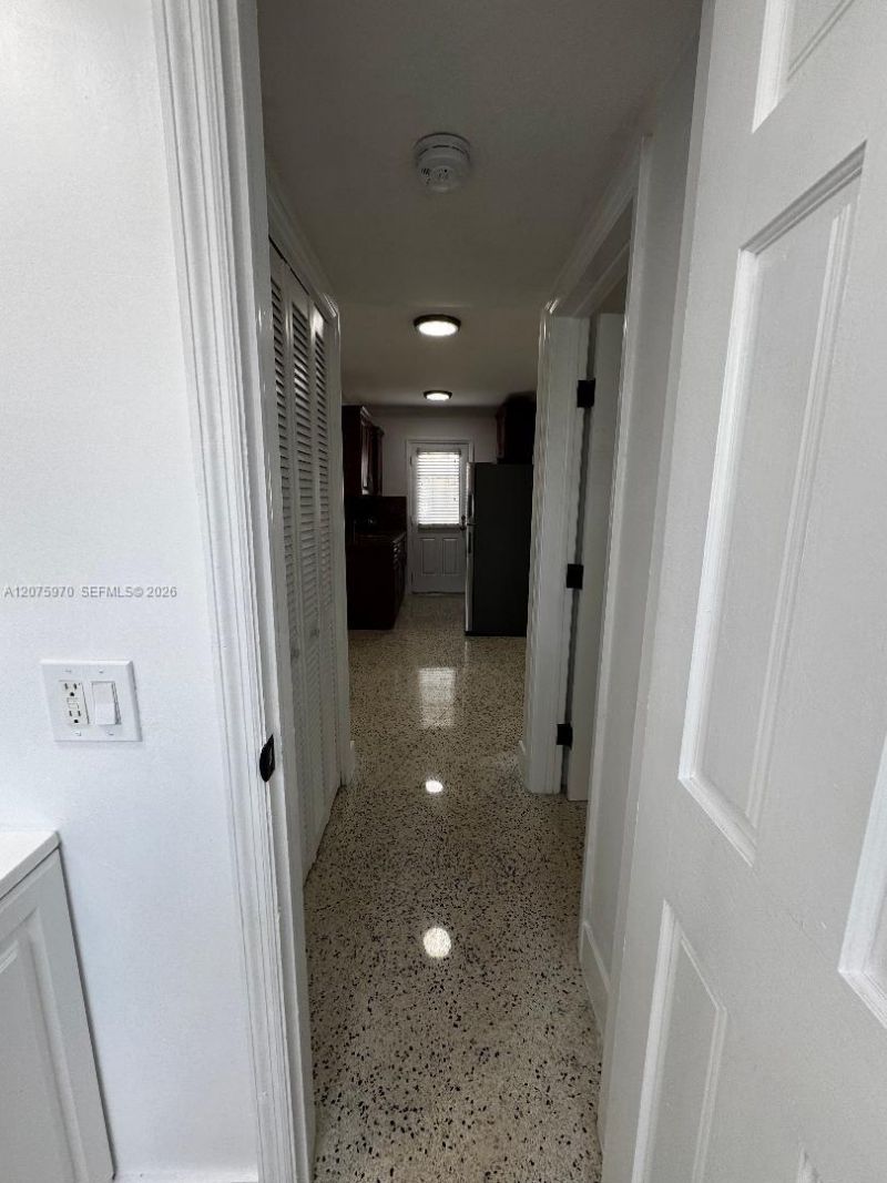 2725 SW 25th St, Unit 3, Miami, FL 33133 Photo