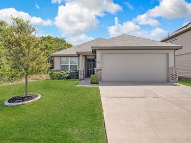 2441 Bear Oak Drive, Fort Worth, TX 76123