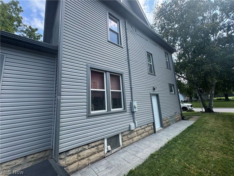 219 N Elm Street, Orrville, OH 44667 Photo 3