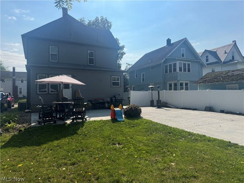 219 N Elm Street, Orrville, OH 44667 Photo 4
