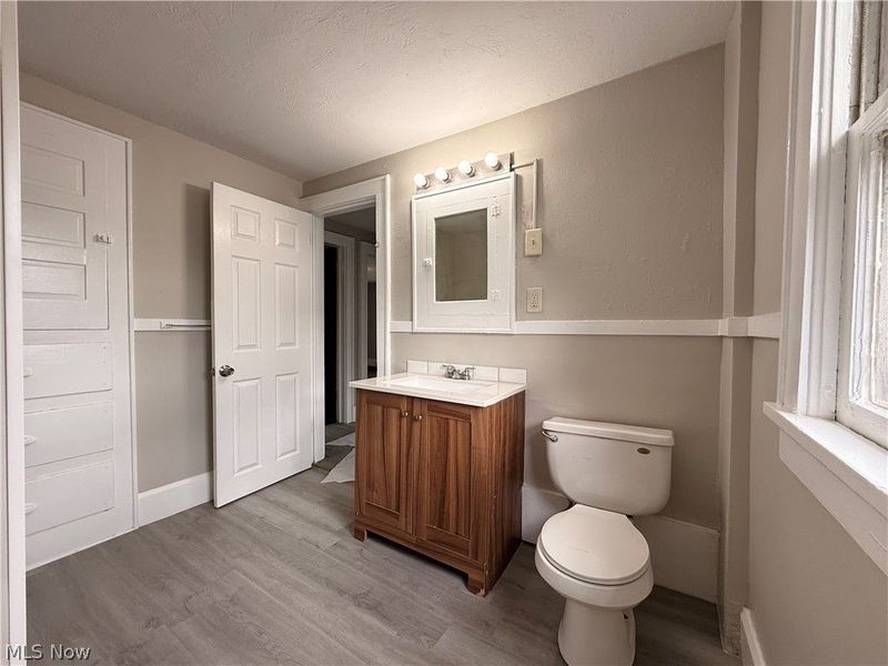 2044 3rd st Street , Canton, OH 44704 Photo 10