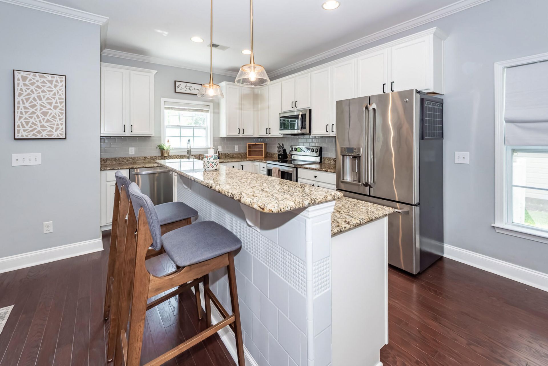 4072 Hartland Street Photo 11
