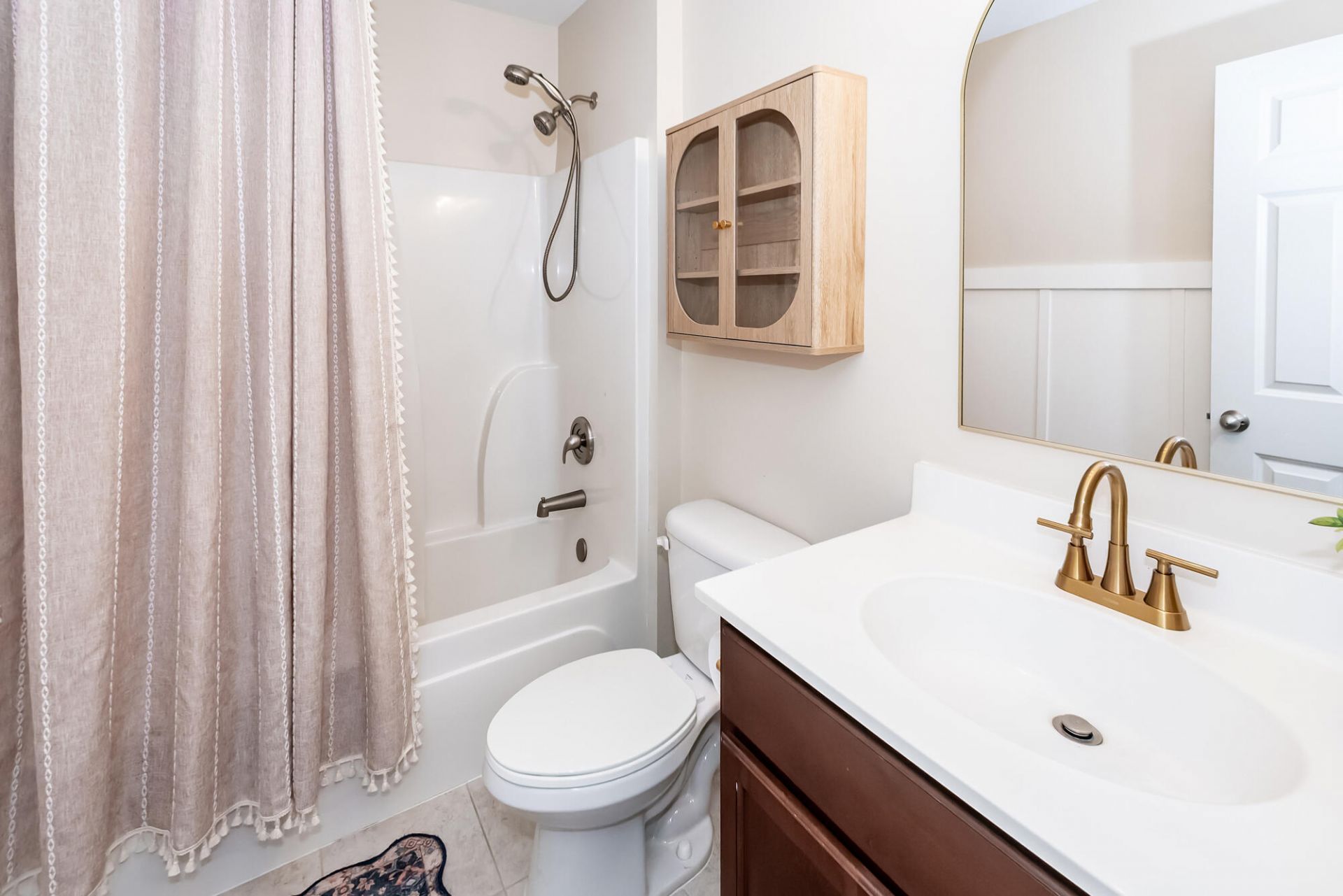 4072 Hartland Street Photo 22