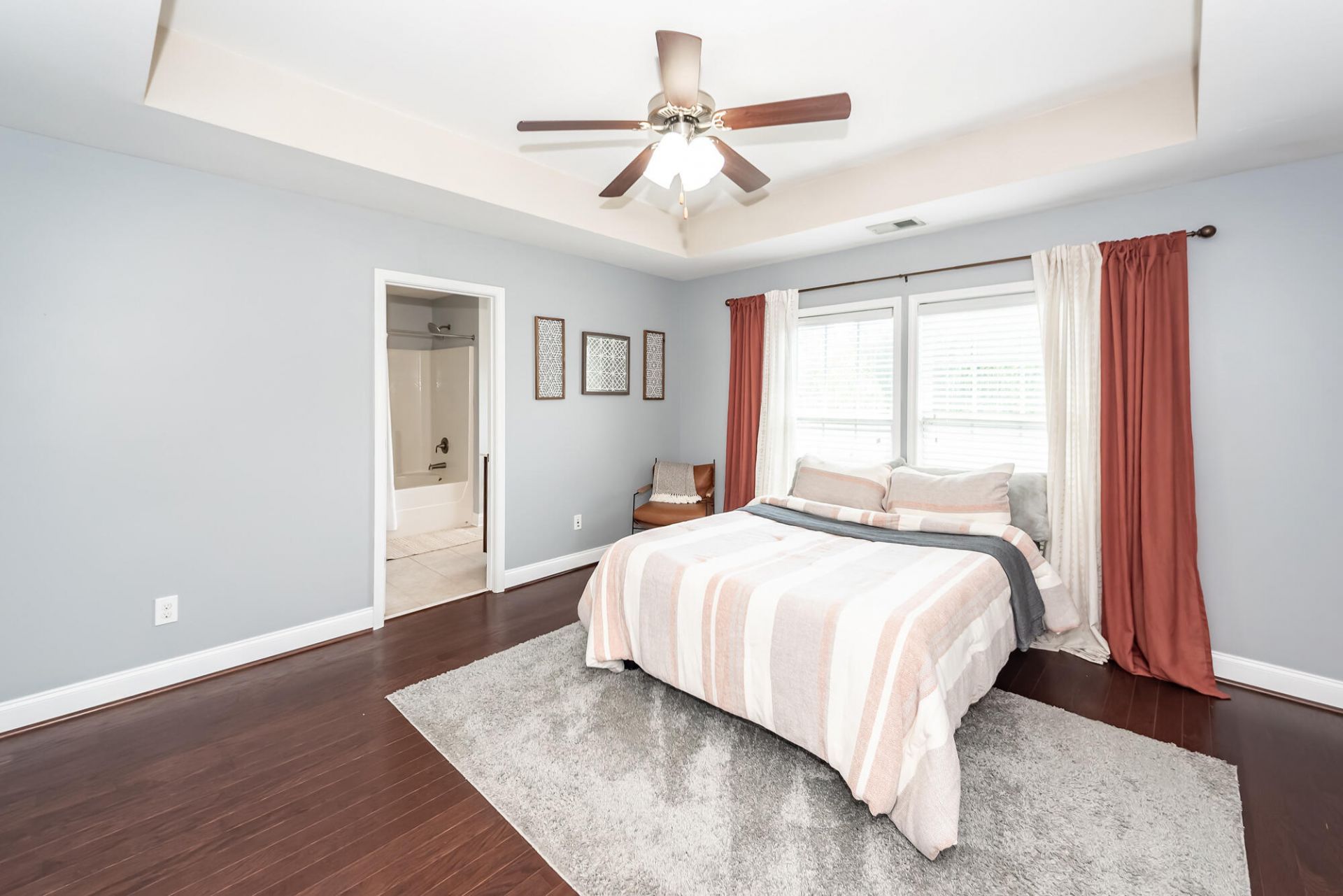 4072 Hartland Street Photo 30