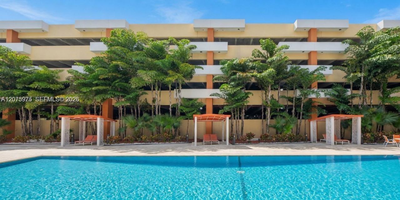 2775 NE 187th St , Unit 609, Aventura, FL 33180 Photo