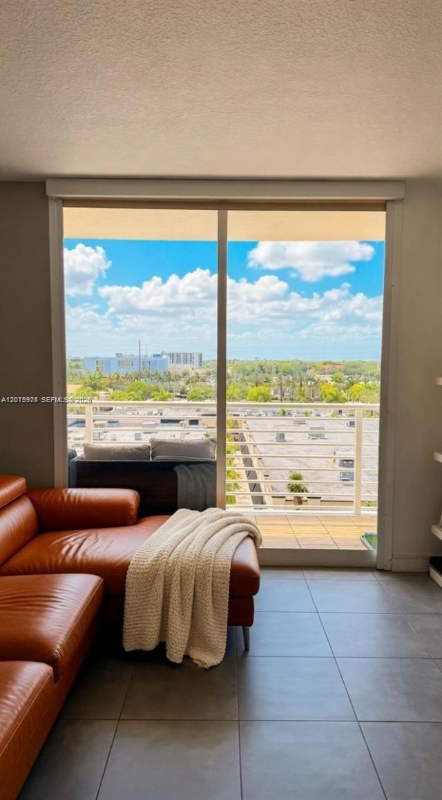 2775 NE 187th St , Unit 609, Aventura, FL 33180 Photo