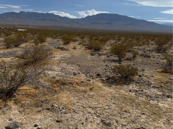 5394 Phoenix Drive , Pahrump, NV 89060