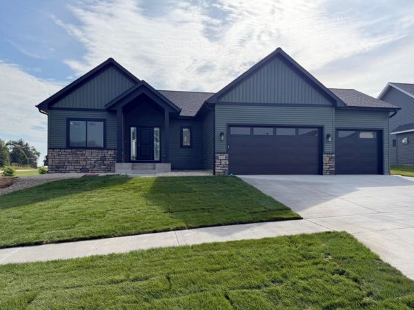 630 7th Avenue NE, Byron, MN 55920