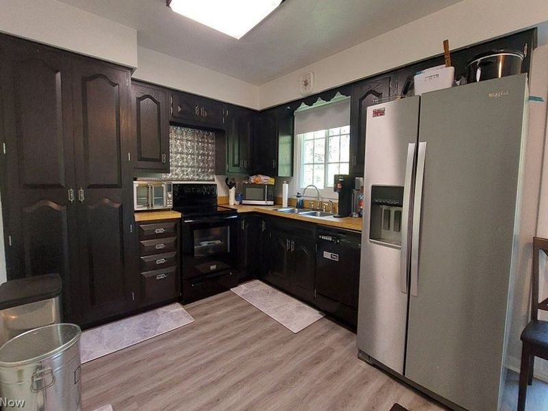 218 West Boulevard , Mingo Junction, OH 43938 Photo 5
