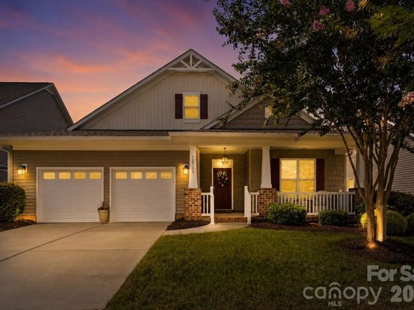 12701 Meetinghouse Drive , Cornelius, NC 28031