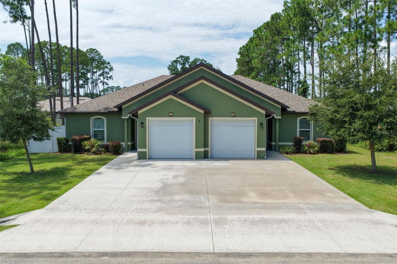 7 Empire Lane, Palm Coast, FL 32164 Main Photo