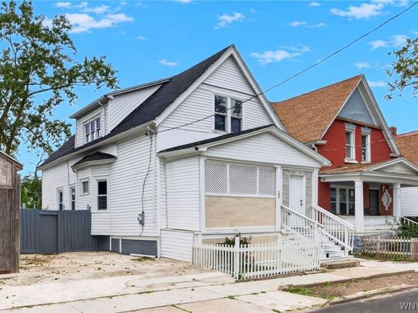 102 Wende Street, Buffalo, NY 14211