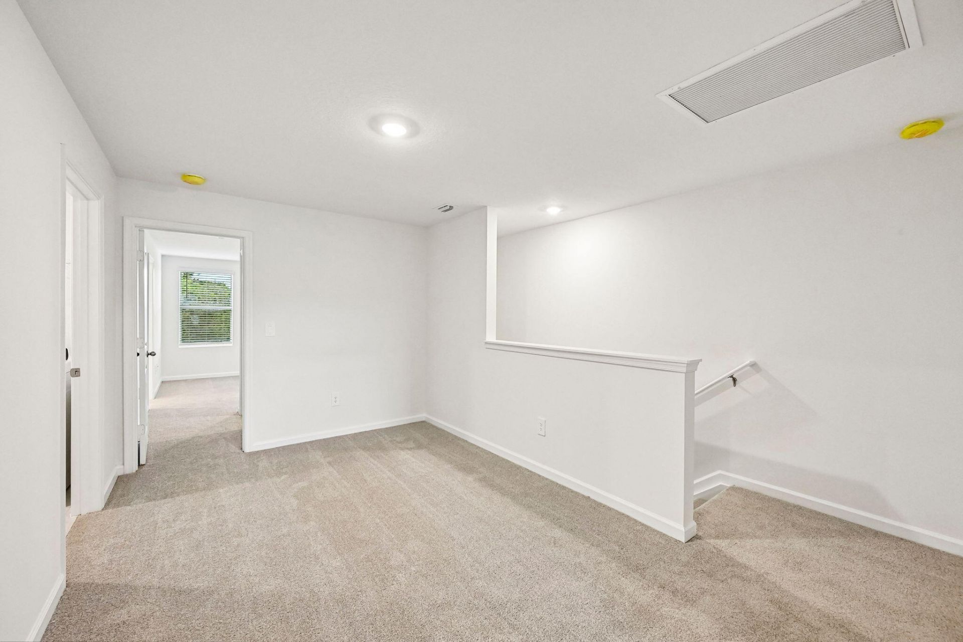 658 Salisbury Circle, Fort Pierce, FL 34982 Photo