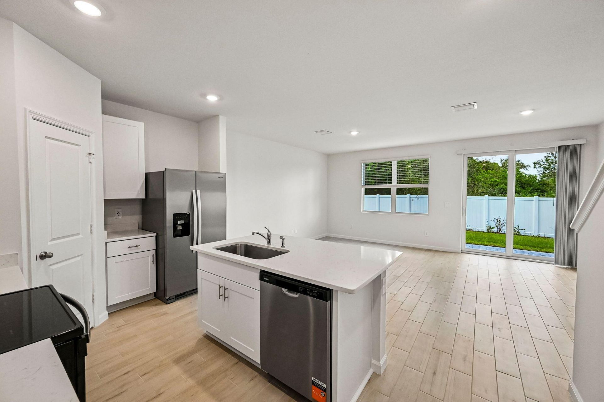 658 Salisbury Circle, Fort Pierce, FL 34982 Photo