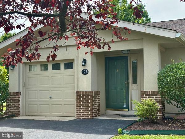 125 ARROWHEAD RIDGE , HEDGESVILLE, WV 25427
