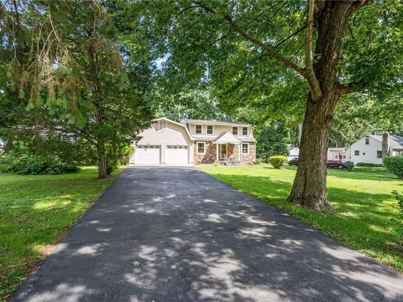 1376 Hanes Road, Beavercreek, OH 45434 Photo 3