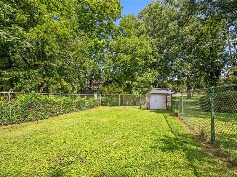 1376 Hanes Road, Beavercreek, OH 45434 Photo 52