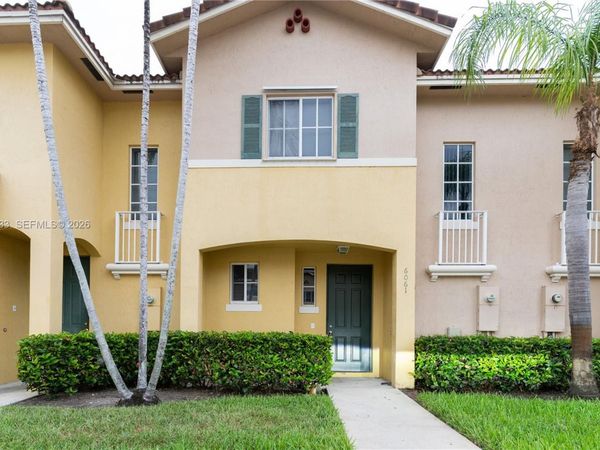6061 SW 19th Ct , North Lauderdale, FL 33068