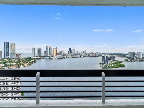 3530 Mystic Pointe Dr , Unit 3210, Aventura, FL 33180