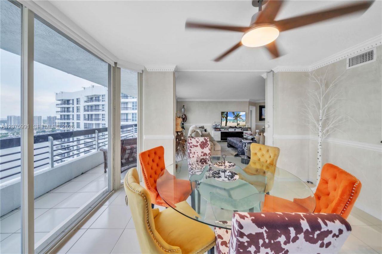 3530 Mystic Pointe Dr , Unit 3210, Aventura, FL 33180 Photo