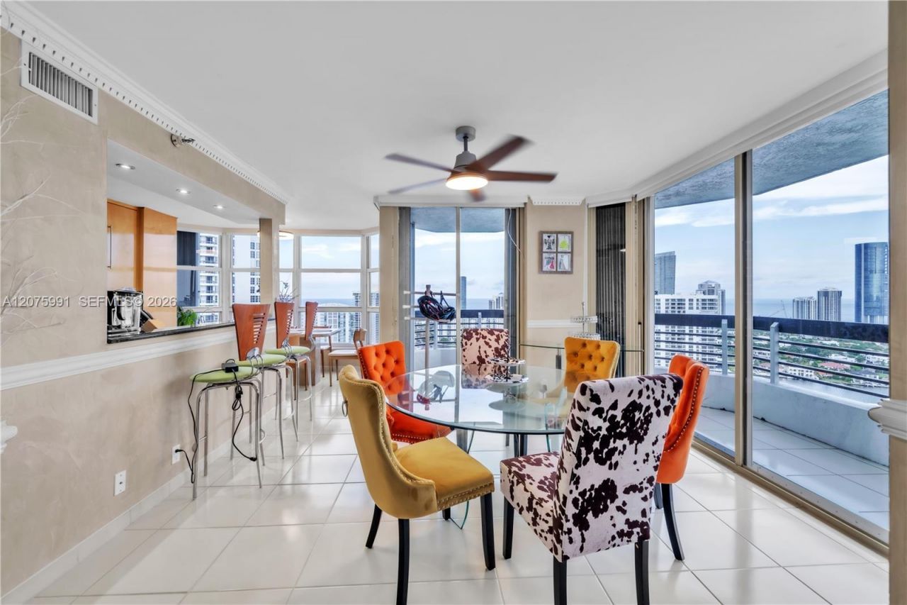 3530 Mystic Pointe Dr , Unit 3210, Aventura, FL 33180 Photo