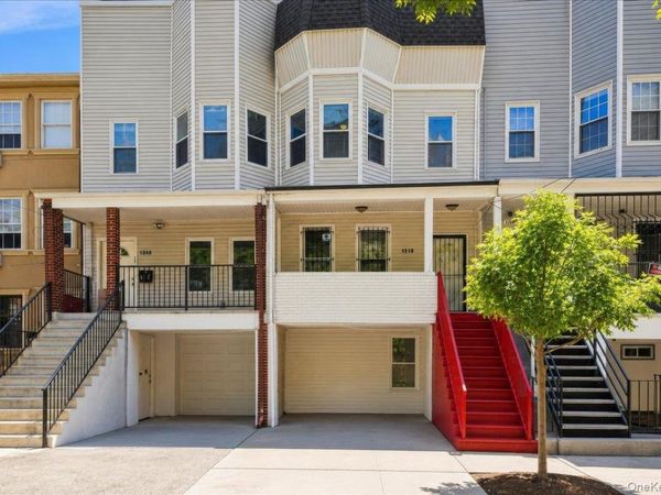 1346 College Avenue , Bronx, NY 10456