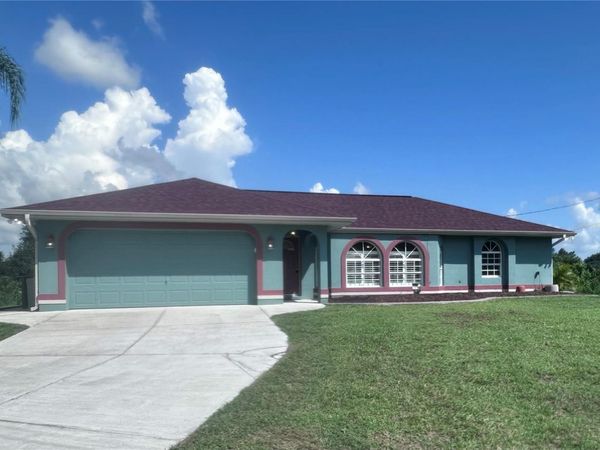 189 DAHOON BOULEVARD , PUNTA GORDA, FL 33982