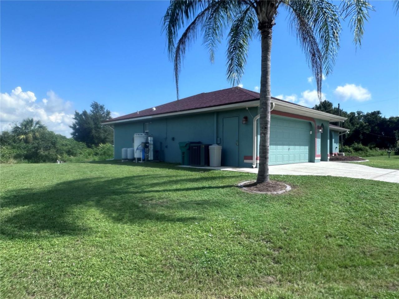 189 Dahoon Boulevard, Punta Gorda, FL 33982 Photo