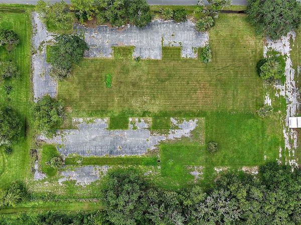 W OAK TERRACE DRIVE , LEESBURG, FL 34748