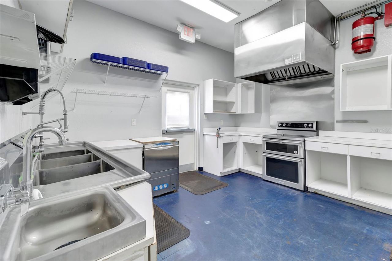 105 E Baker Street , Minneola, FL 34715 Photo