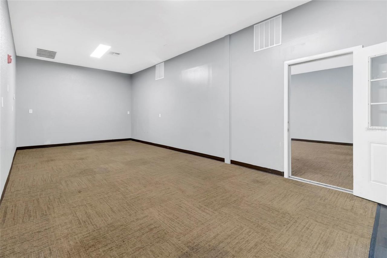 105 E Baker Street , Minneola, FL 34715 Photo
