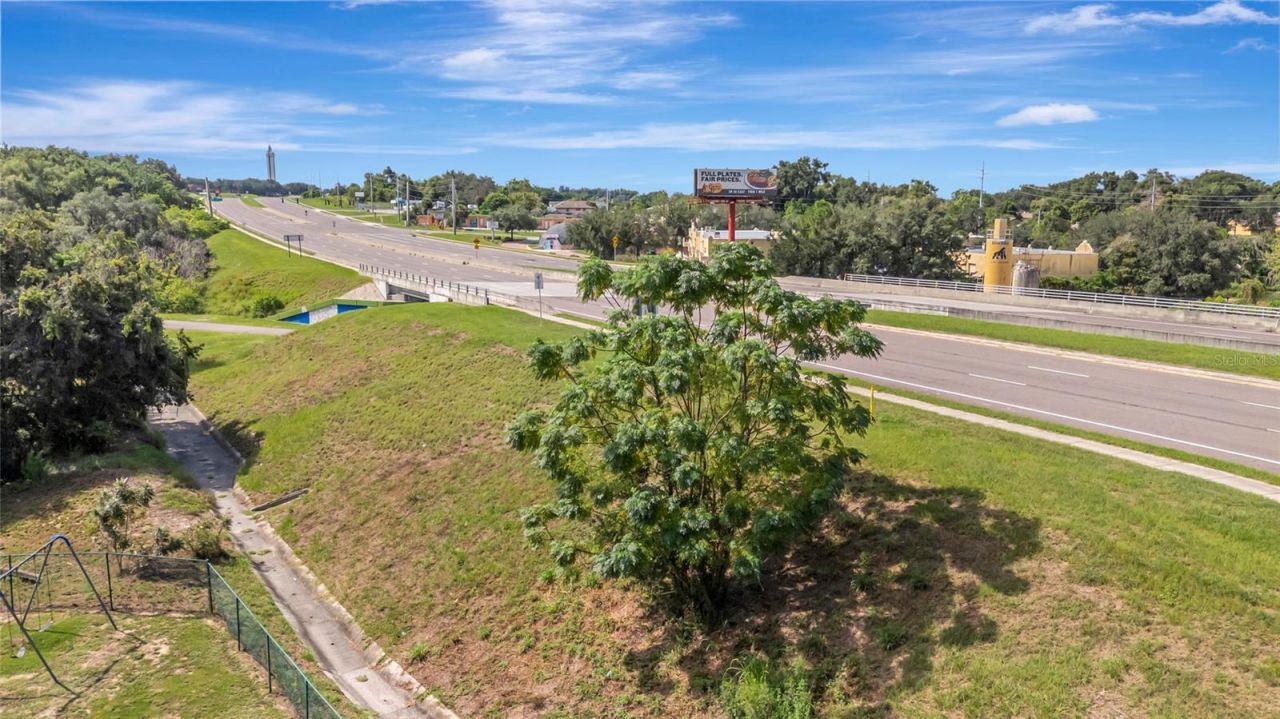 105 E Baker Street , Minneola, FL 34715 Photo