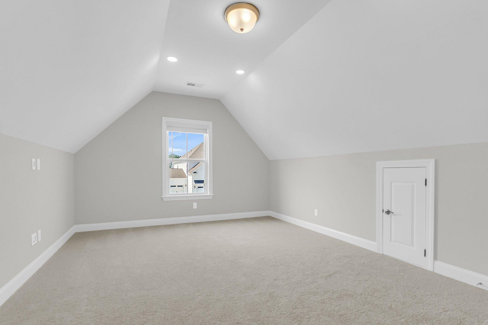 1 Tuggle Lane Drive Photo 33