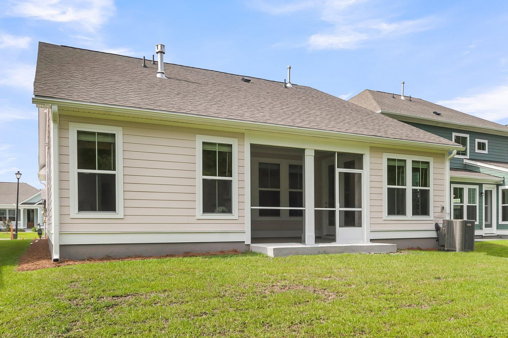 1 Tuggle Lane Drive Photo 6