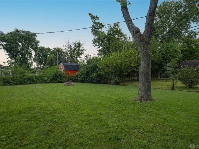3852 Waterbury Drive, Kettering, OH 45439 Photo 16