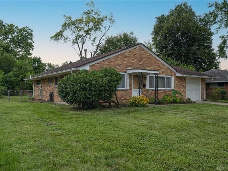 3852 Waterbury Drive, Kettering, OH 45439 Photo 18