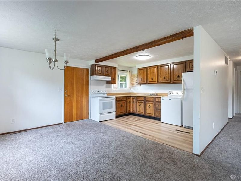 3852 Waterbury Drive, Kettering, OH 45439 Photo 3