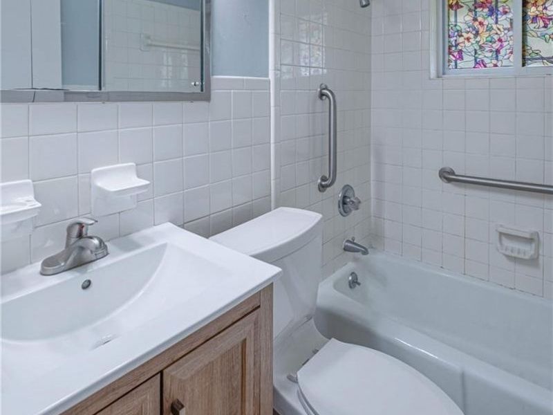 3852 Waterbury Drive, Kettering, OH 45439 Photo 9