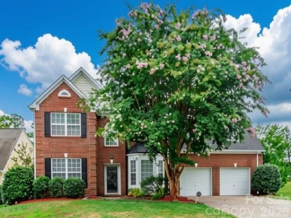 11621 Fox Trot Drive , Charlotte, NC 28269