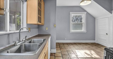 363 Roberts Street, Reno, NV 89502 Photo